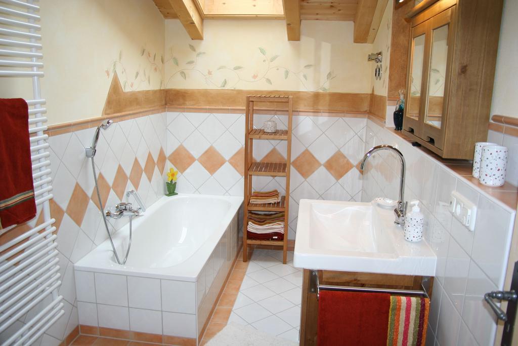 Haus Rosenrot Apartment Bischofswiesen Ruang foto